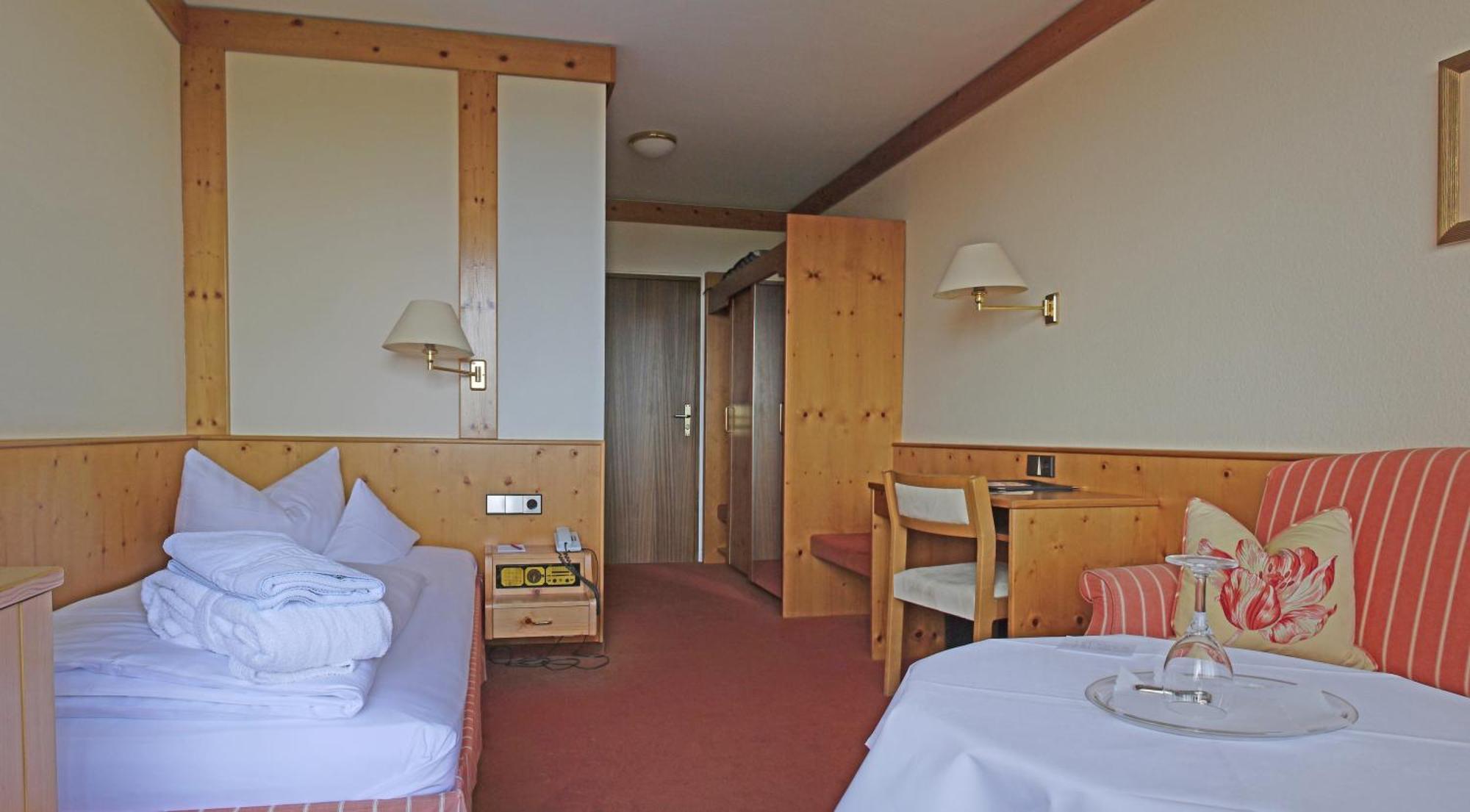 Hotel Schwanen Kaelberbronn Пфальцграфенвайлер Экстерьер фото