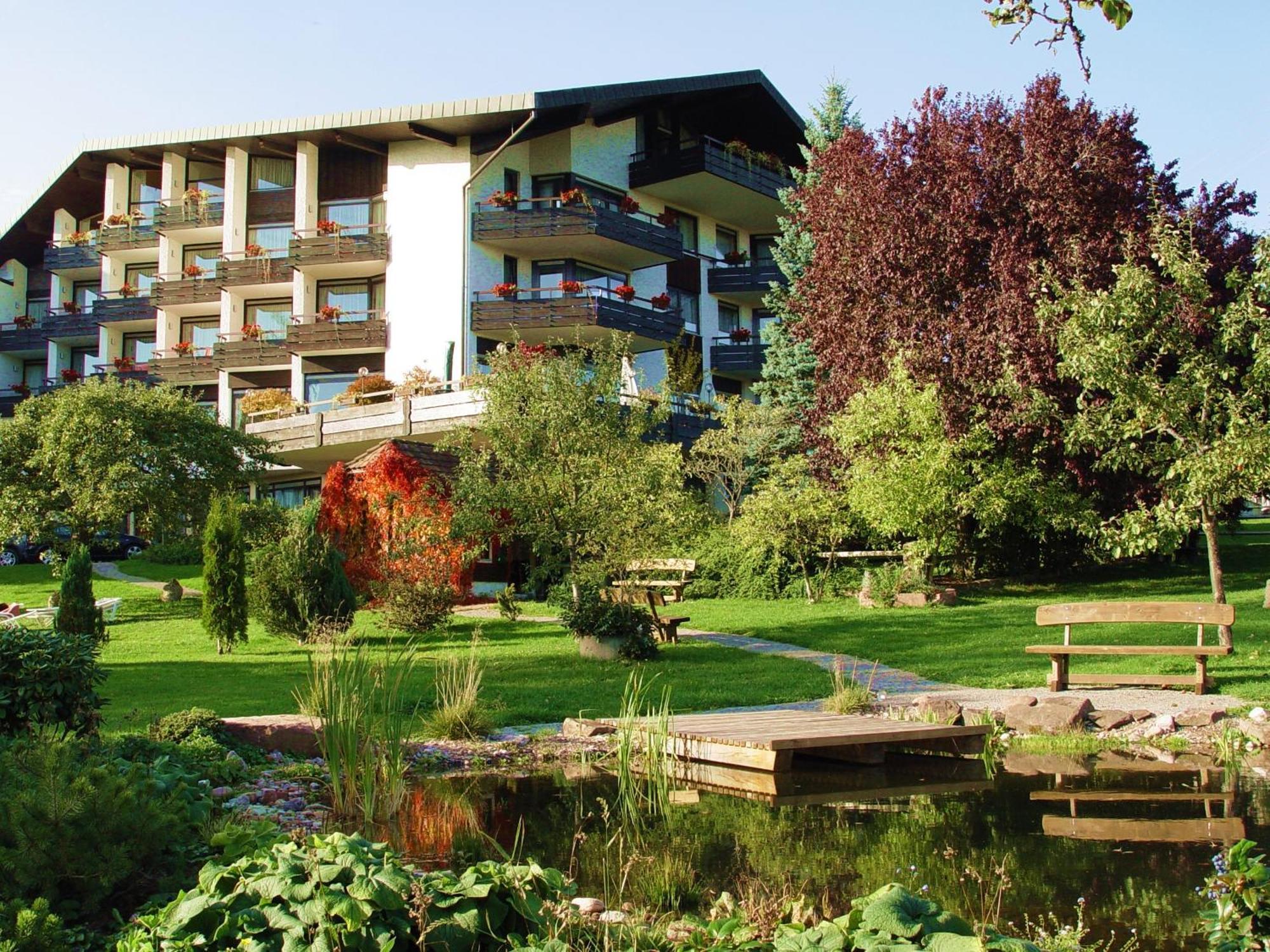 Hotel Schwanen Kaelberbronn Пфальцграфенвайлер Экстерьер фото