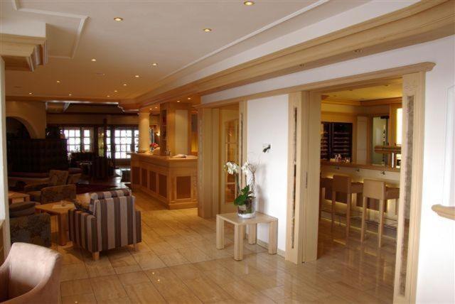 Hotel Schwanen Kaelberbronn Пфальцграфенвайлер Экстерьер фото